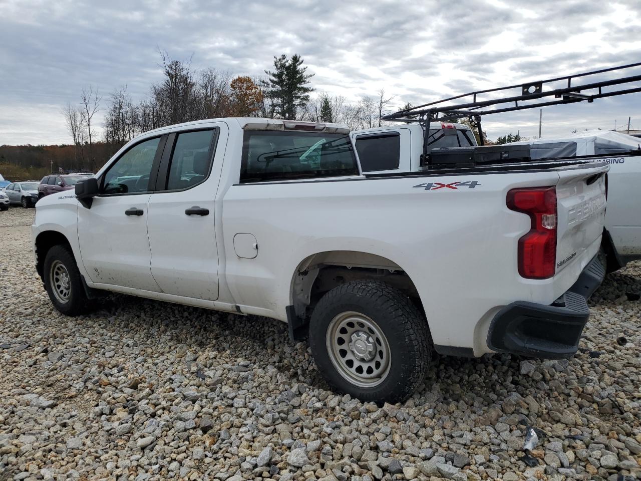 Chevrolet Silverado K1500 Image 11