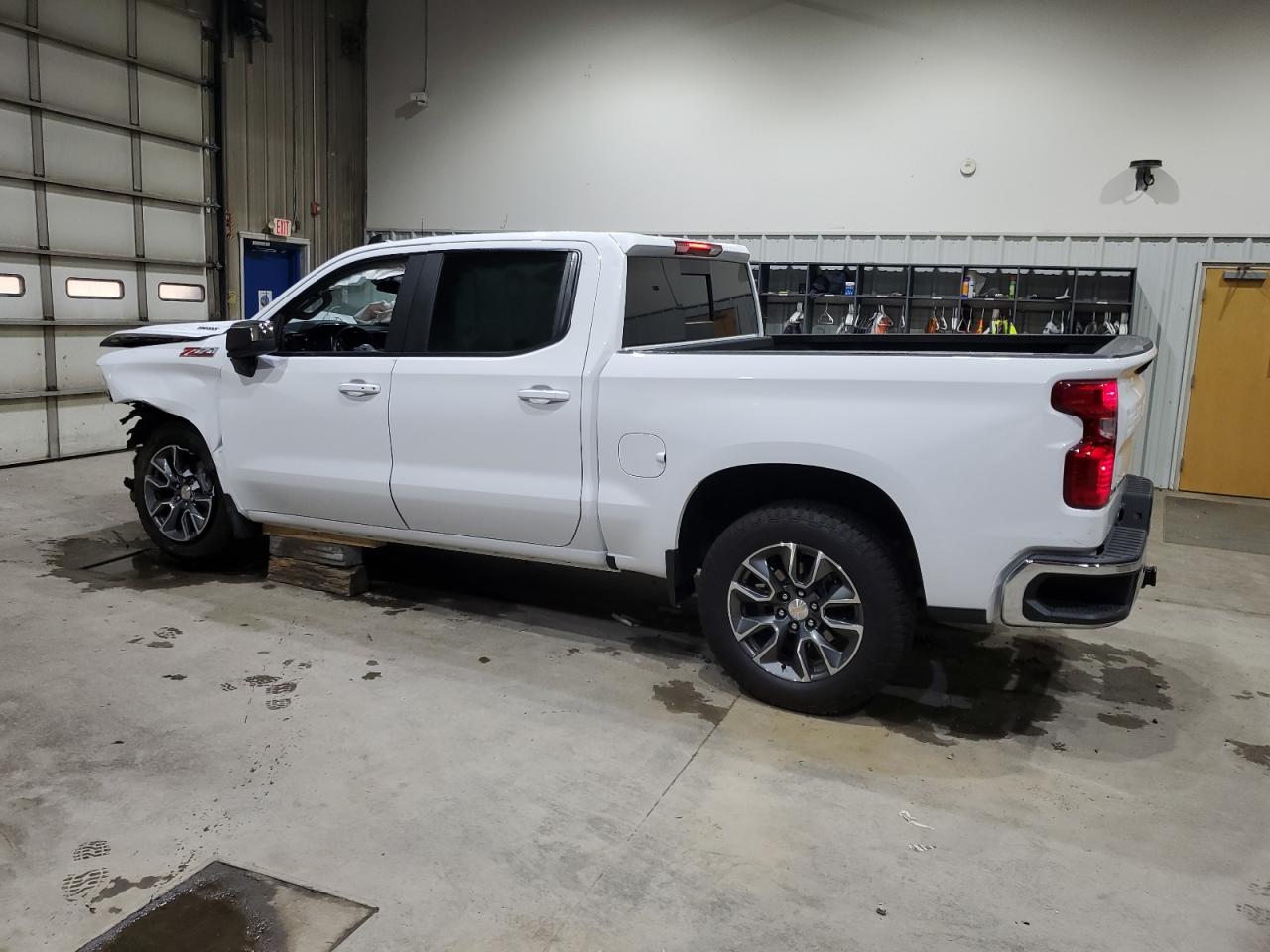 Chevrolet Silverado K1500 Lt Image 6