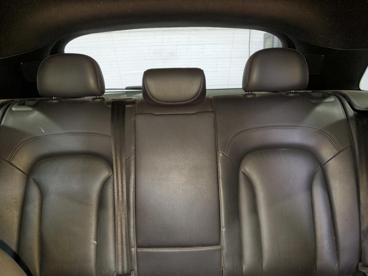 Audi Q3 Prestige Image 10