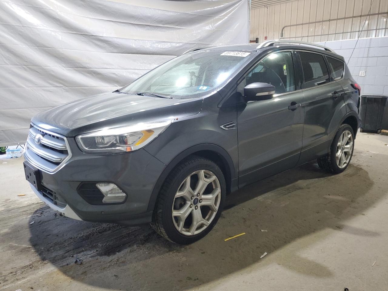 Ford Escape Titanium Image 1
