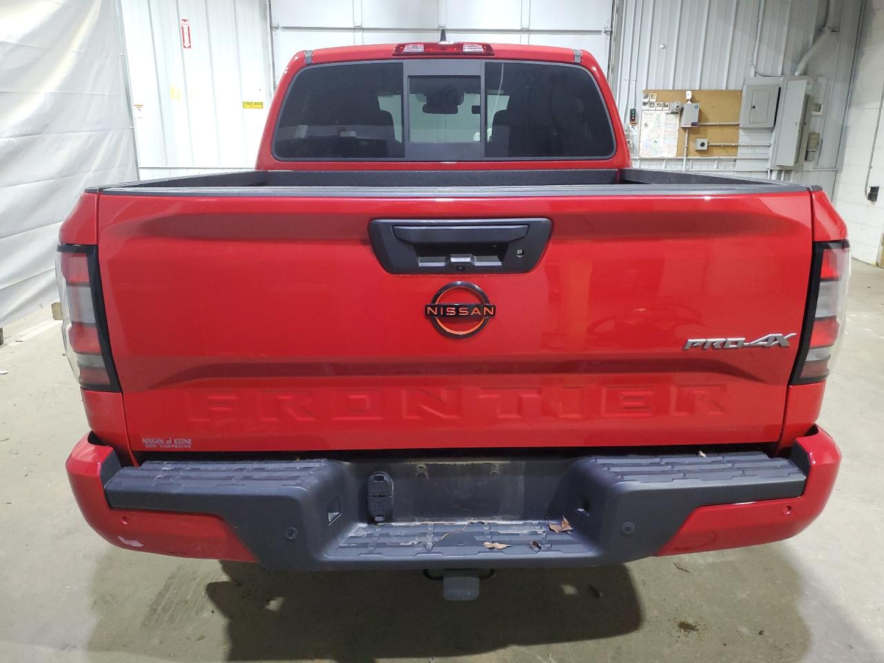 Nissan Frontier S Image 11