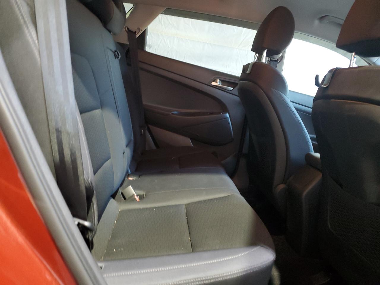 Hyundai TUCSON Se Image 11