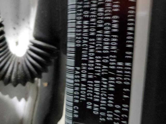 Volkswagen Beetle Image 12