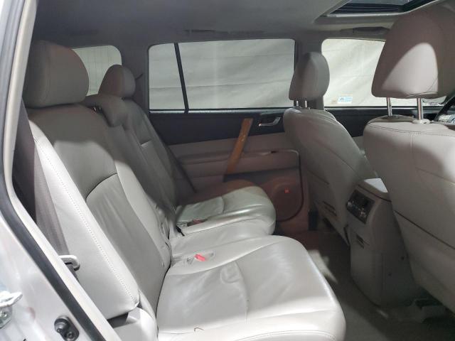 Toyota Highlander Hybrid Limited Image 13