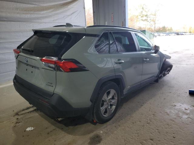 Toyota RAV4 Xle Image 3