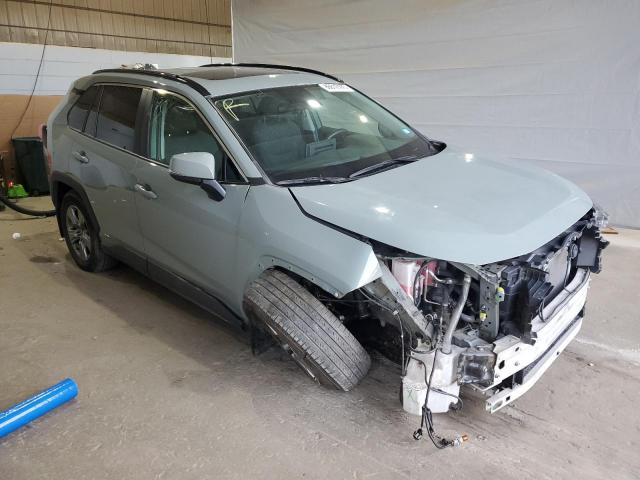 Toyota RAV4 Xle Image 4