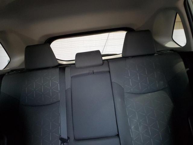 Toyota RAV4 Xle Image 12