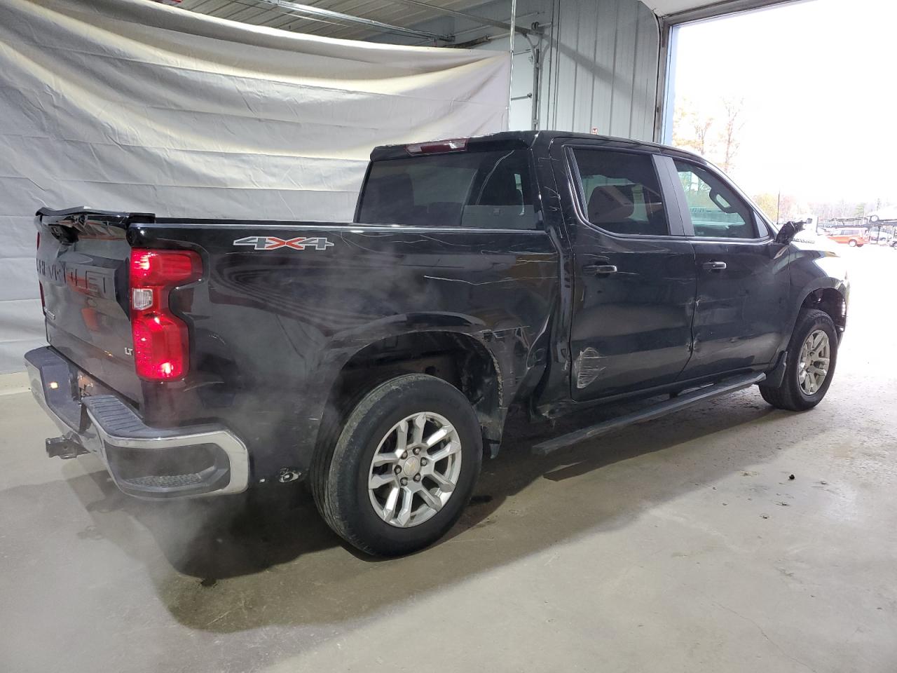 Chevrolet Silverado K1500 Lt Image 12