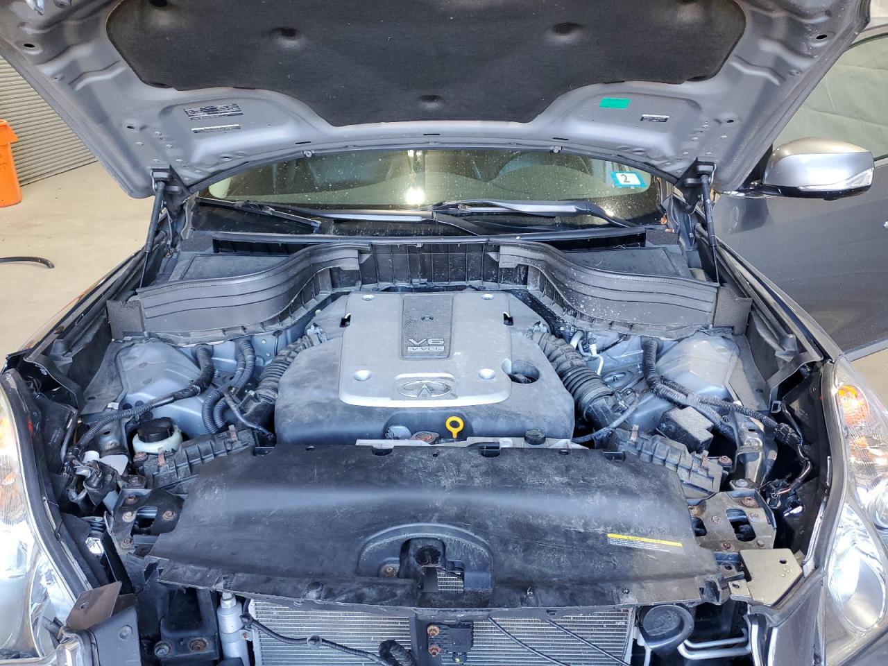 INFINITI Qx Image 13