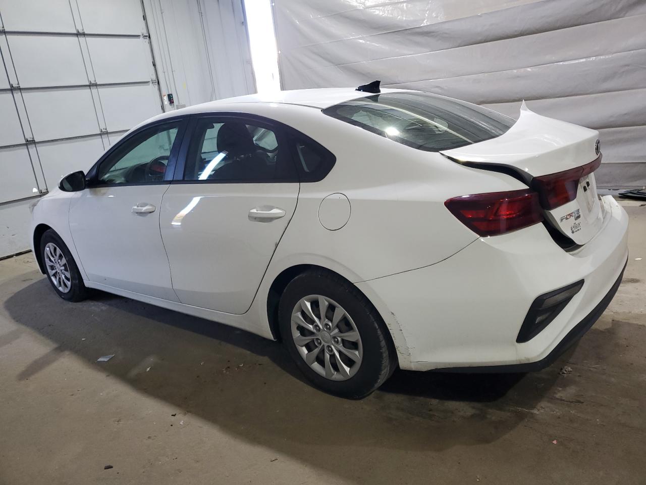 Kia Forte Fe Image 8