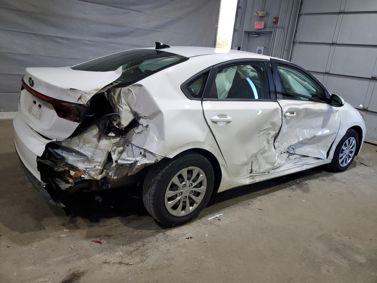 Kia Forte Fe Image 2