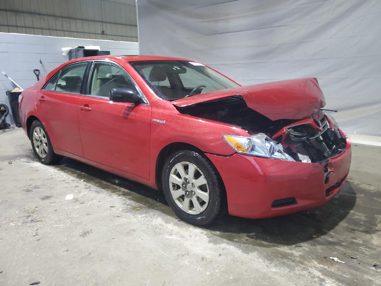 Toyota Camry Hybrid Image 8