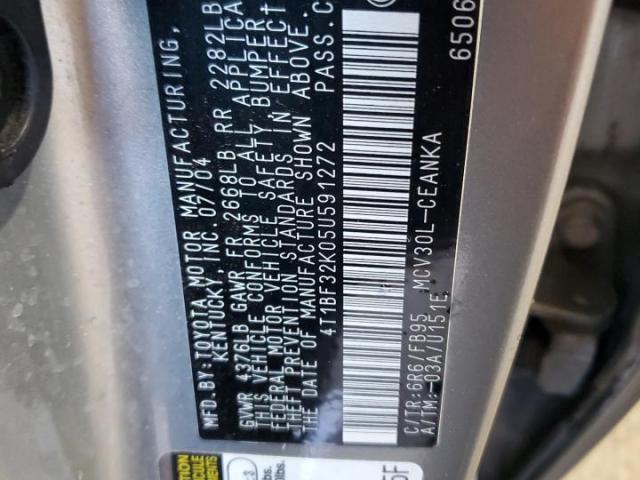 Toyota Camry Le Image 8