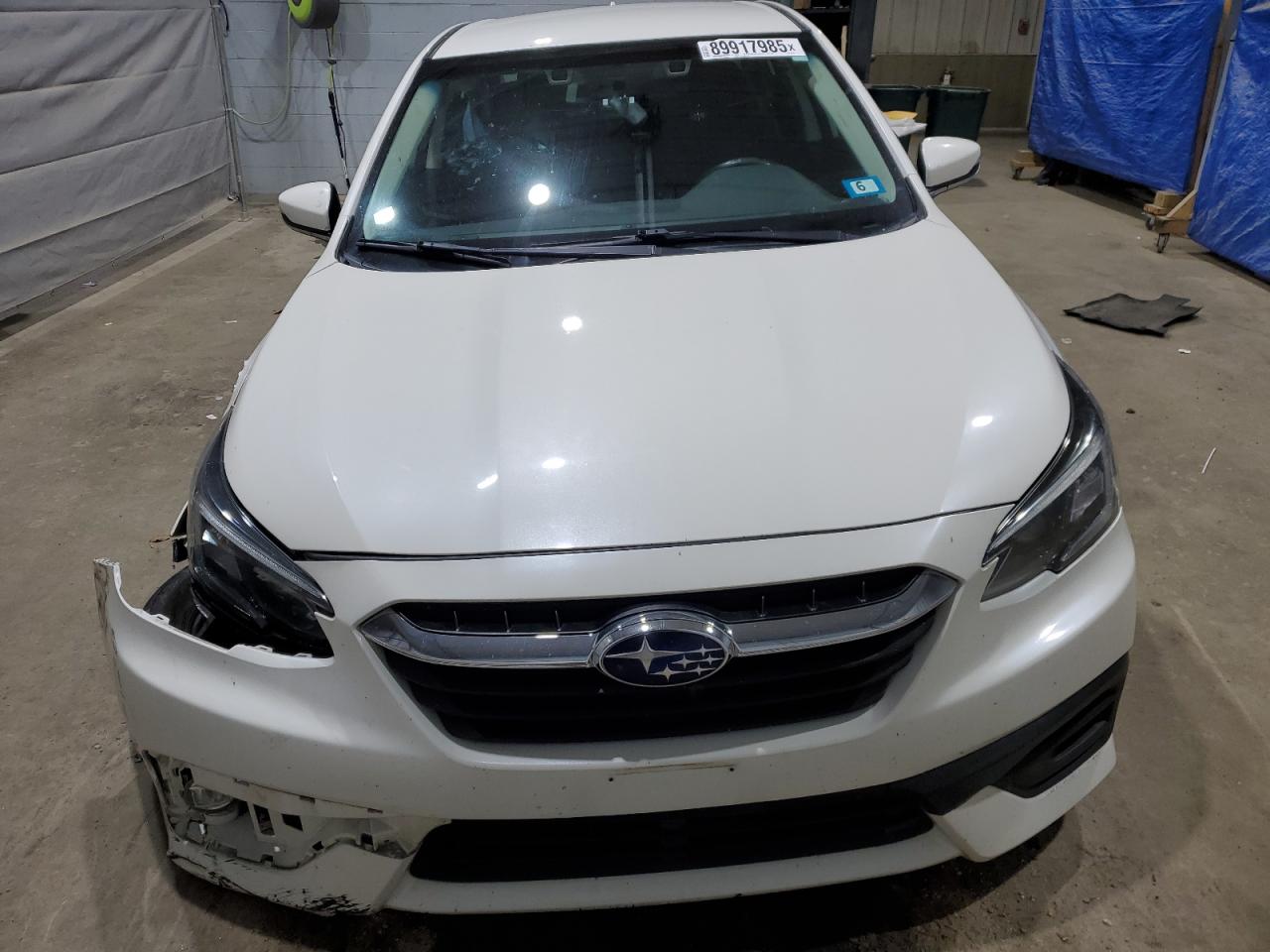 Subaru Legacy Premium Image 6