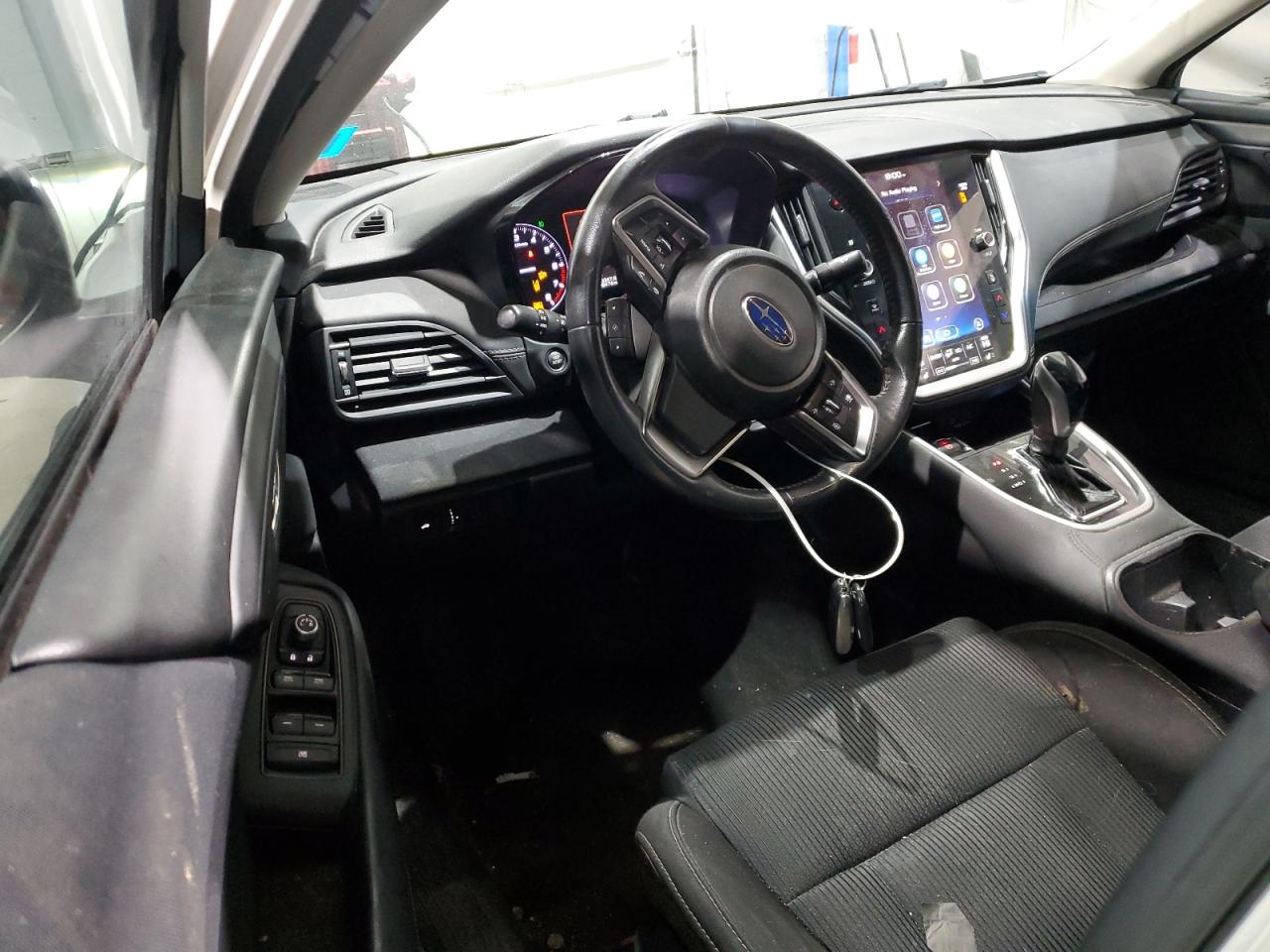 Subaru Legacy Premium Image 11