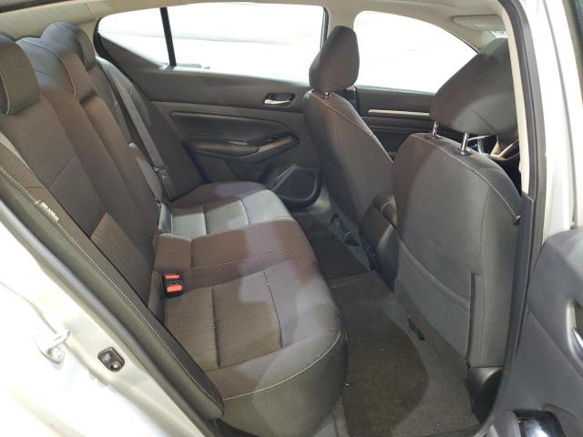 Nissan Altima Sv Image 12