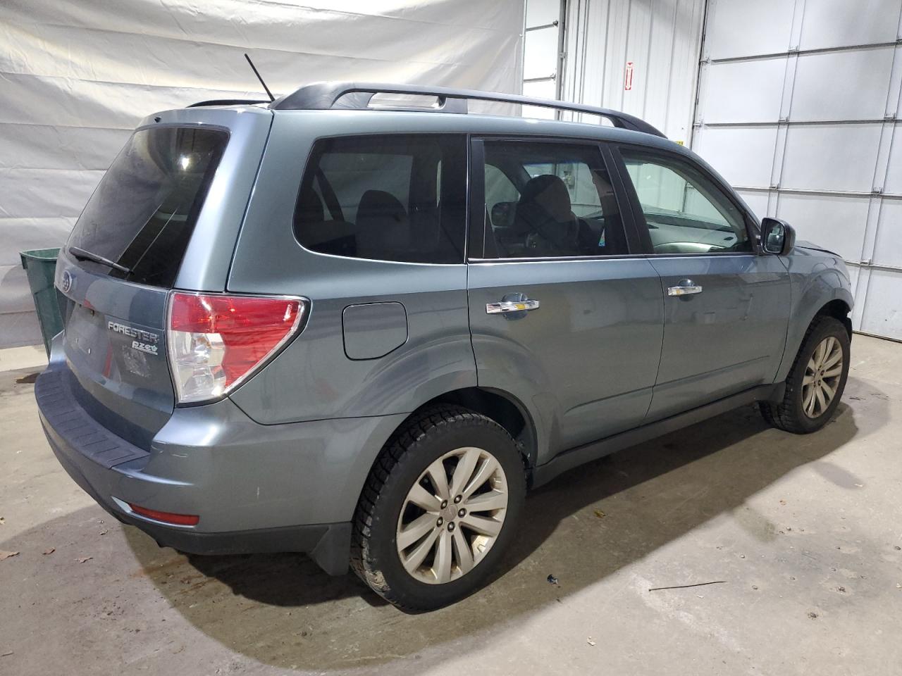 Subaru Forester 2.5x Premium Image 7