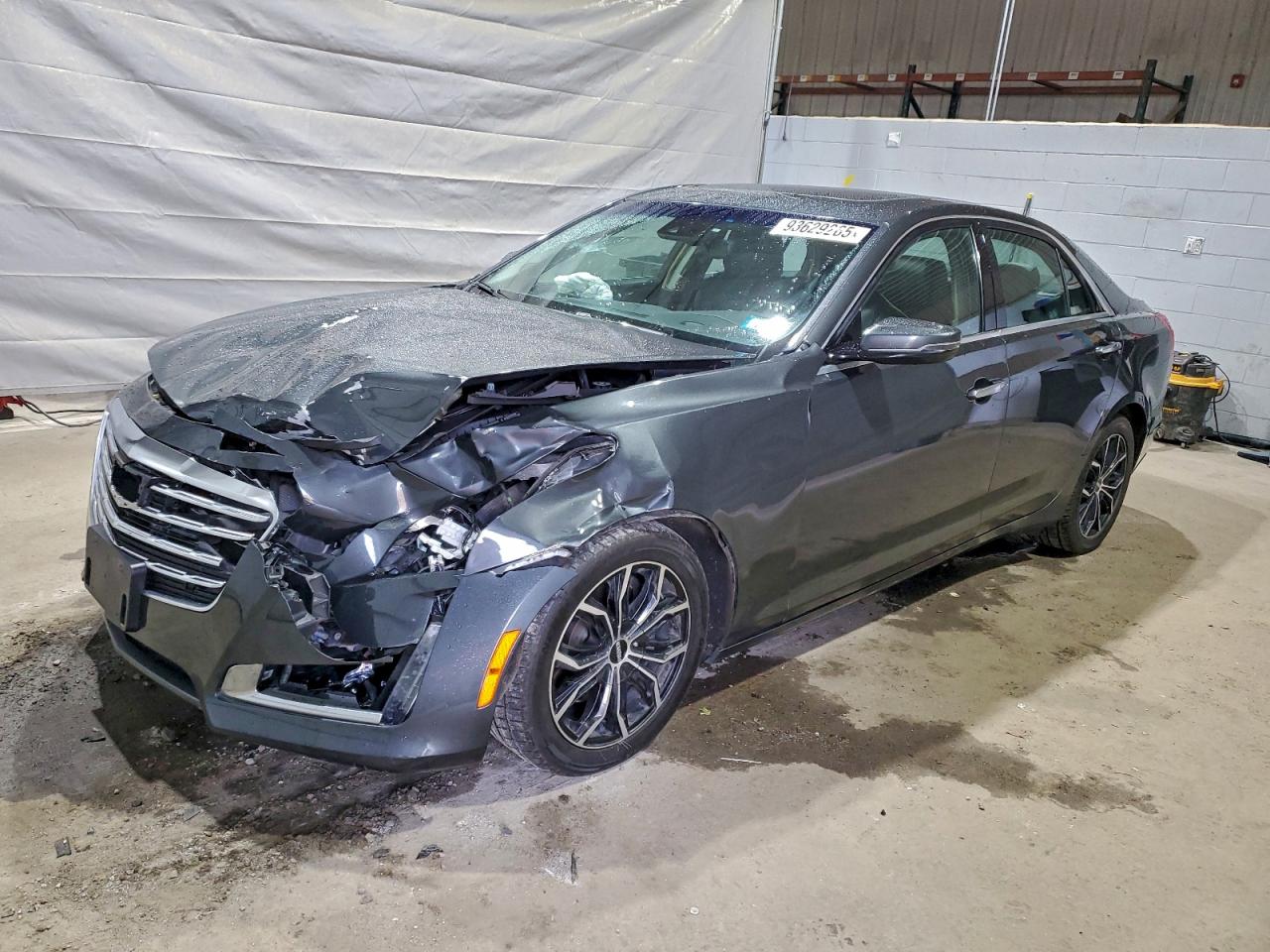 Cadillac CTS Luxury Image 1