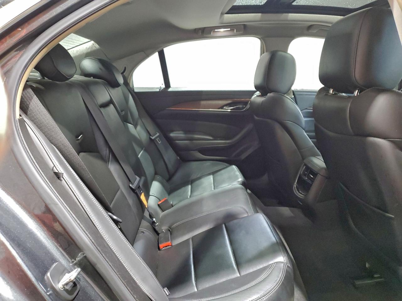 Cadillac CTS Luxury Image 7