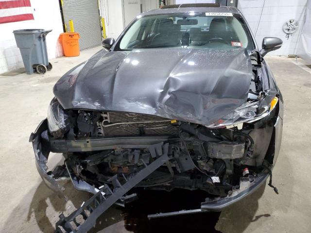 Ford Fusion Se Image 6