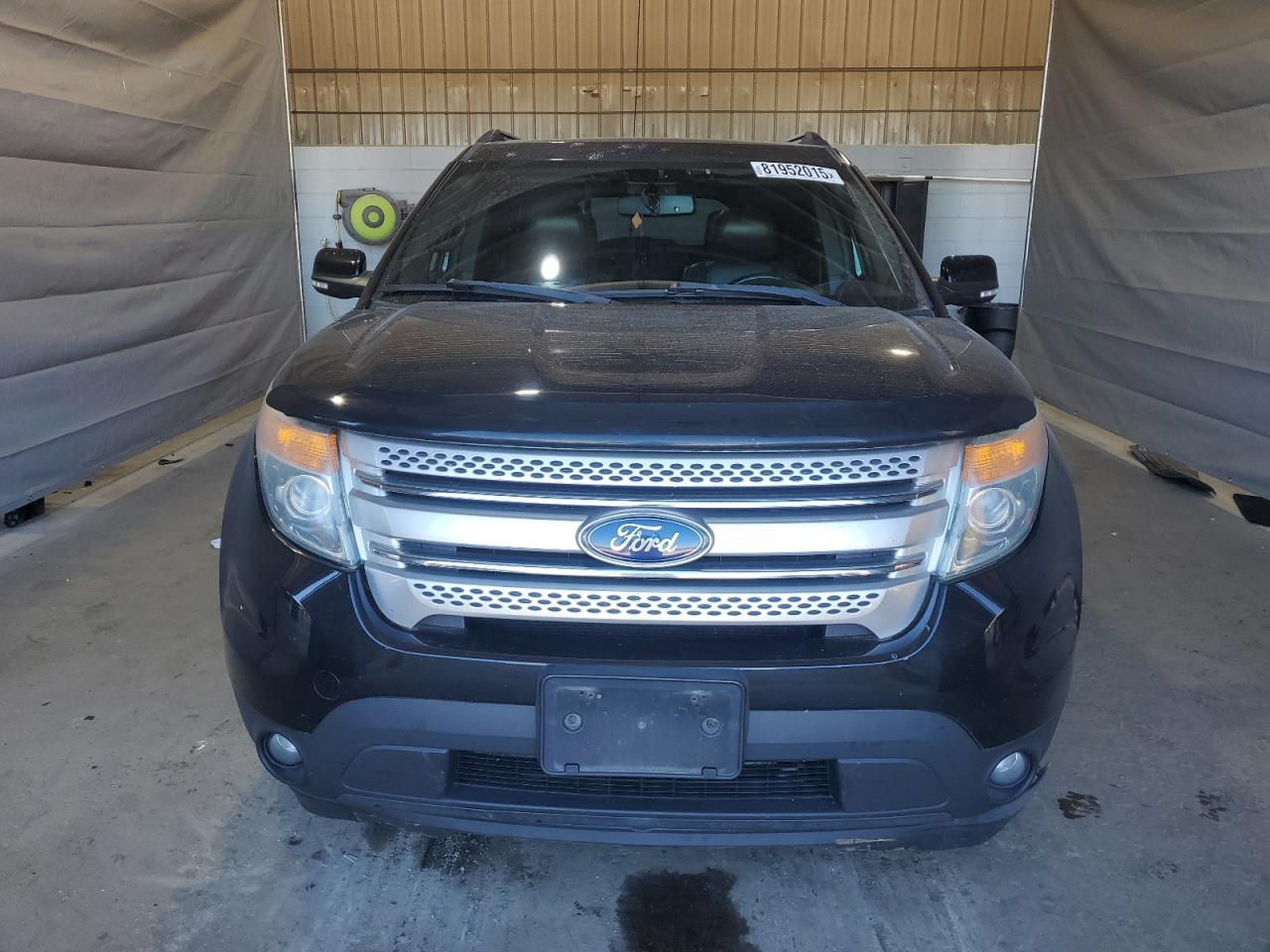 Ford Explorer Xlt Image 3