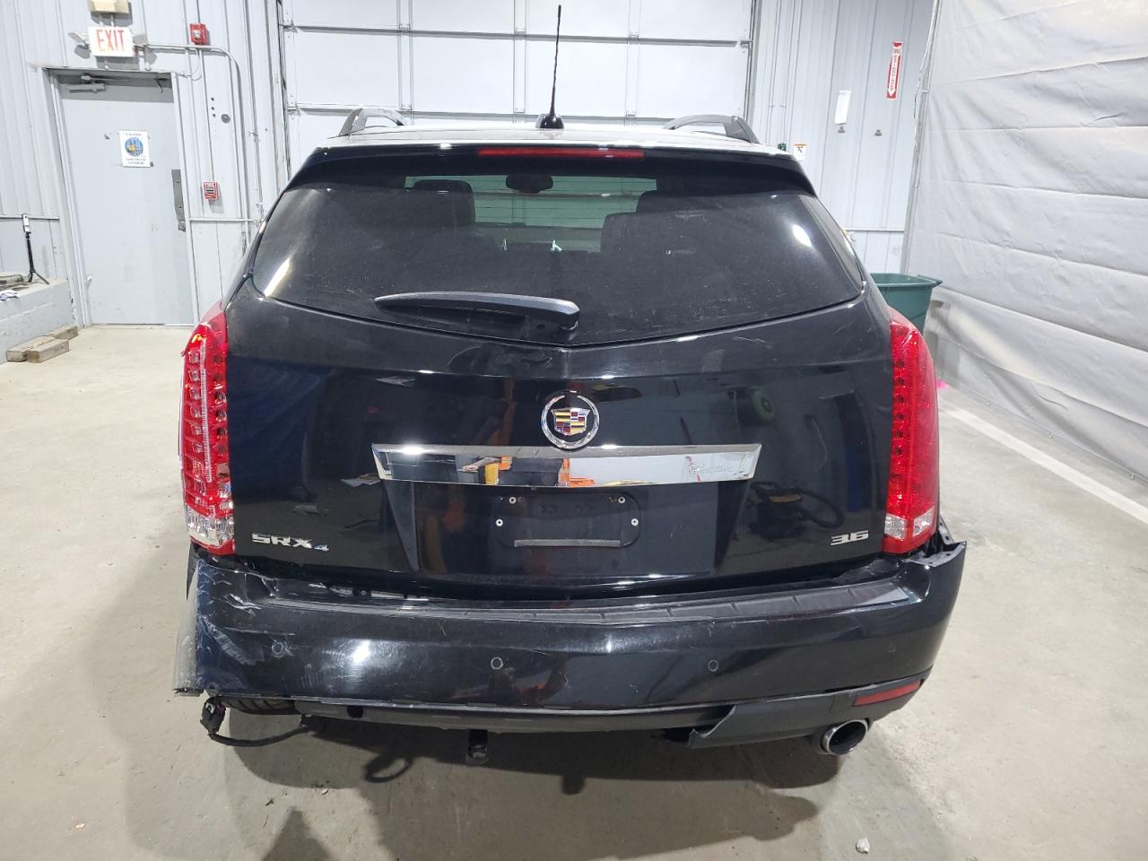 Cadillac SRX Luxury Collection Image 2