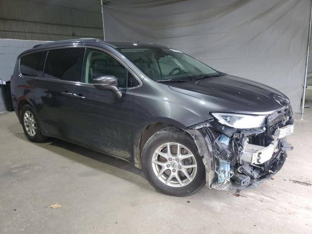 Chrysler Pacifica Touring L Image 4