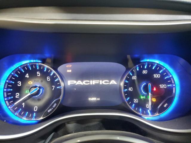 Chrysler Pacifica Touring L Image 9