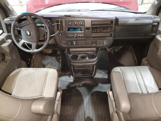 Chev Express Image 5