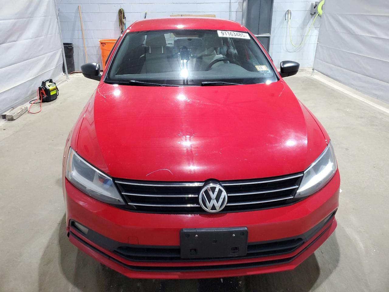 Volkswagen Jetta Sport Image 5