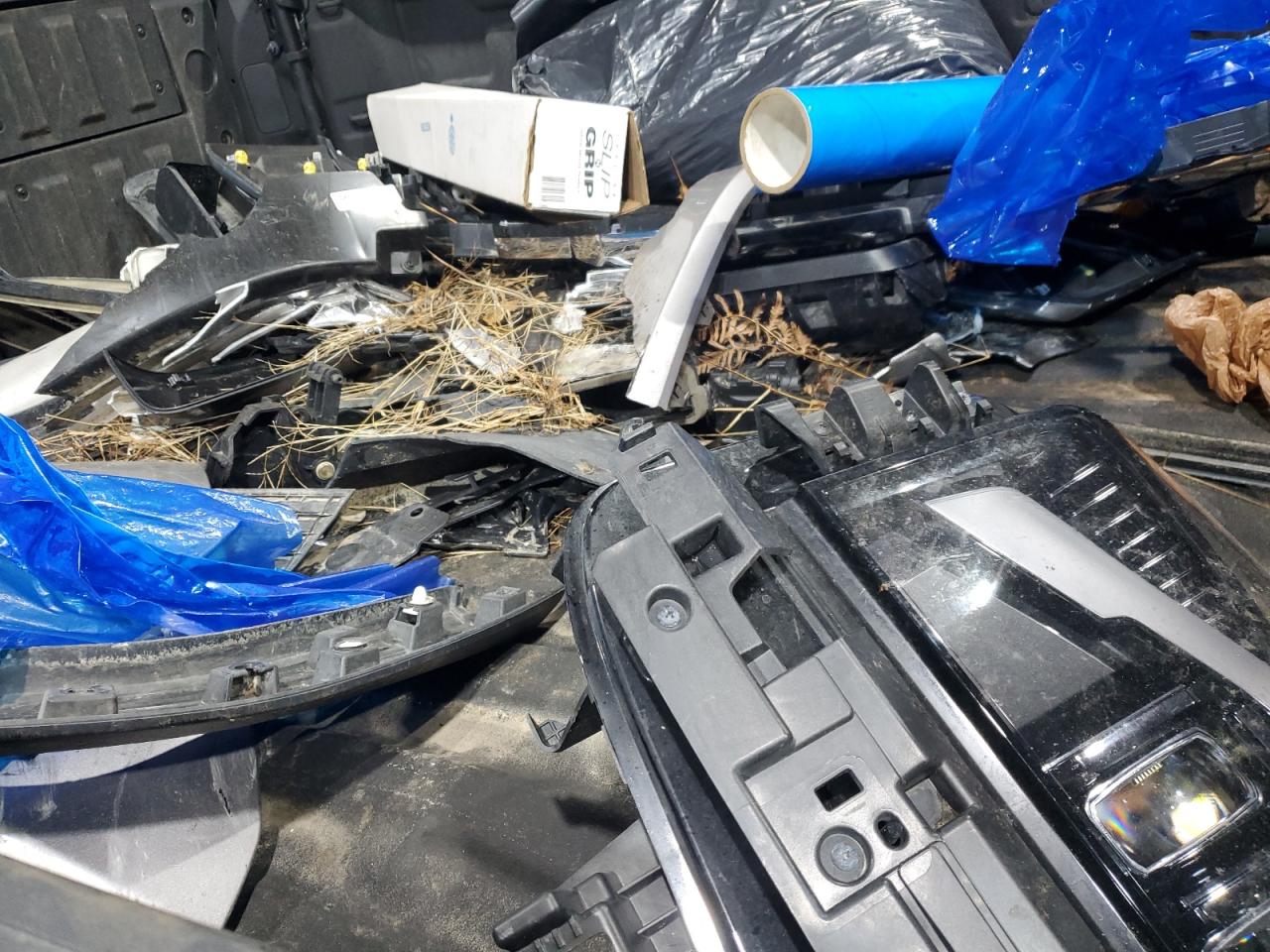 GMC Sierra K2500 Sle Image 11