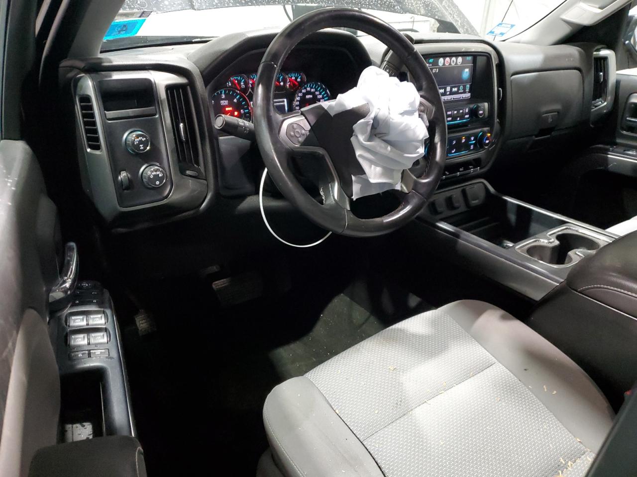 Chevrolet Silverado K1500 Lt Image 4