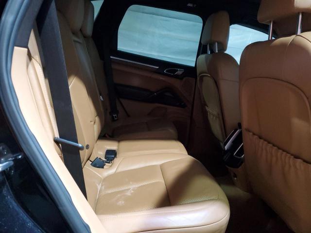 Porsche Cayenne Image 7
