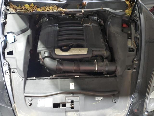 Porsche Cayenne Image 12