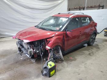  Salvage Nissan Kicks