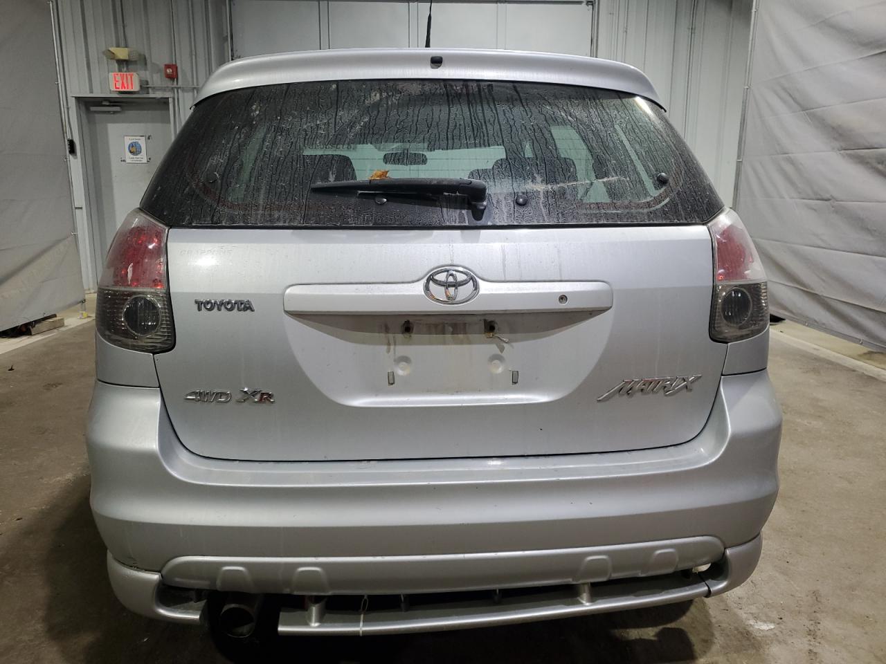 Toyota Corolla Base Image 8