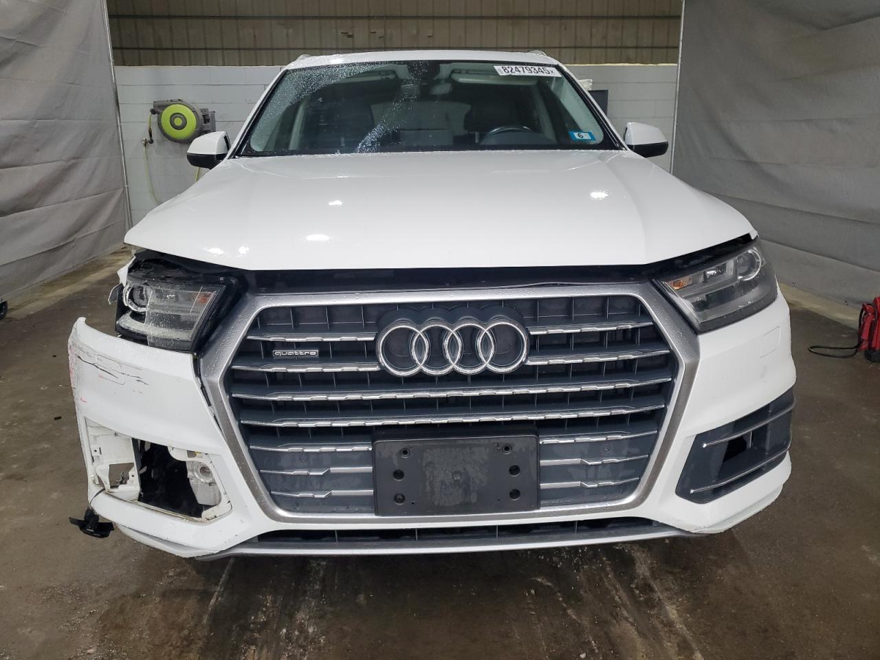 Audi Q7 Premium Plus Image 11