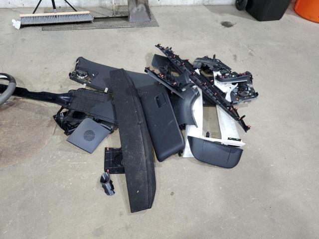 Toyota Prius Image 10