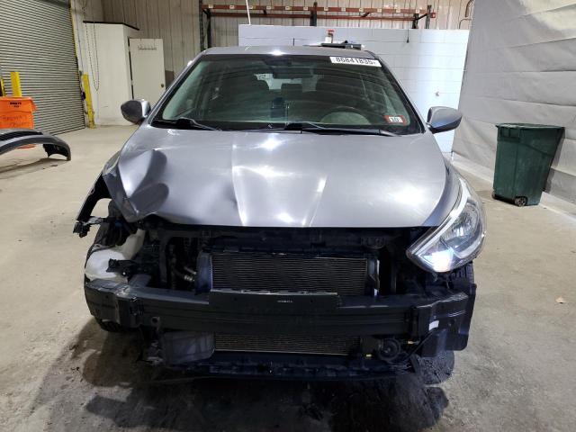 Hyundai ACCENT Se Image 6