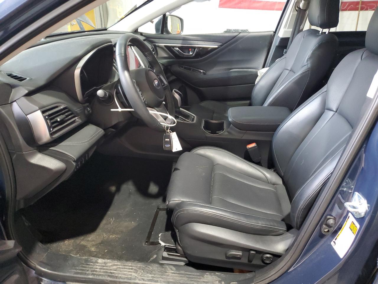 Subaru Outback Limited Image 4