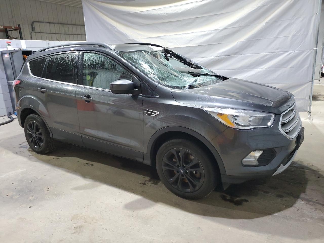 Ford Escape Se Image 10