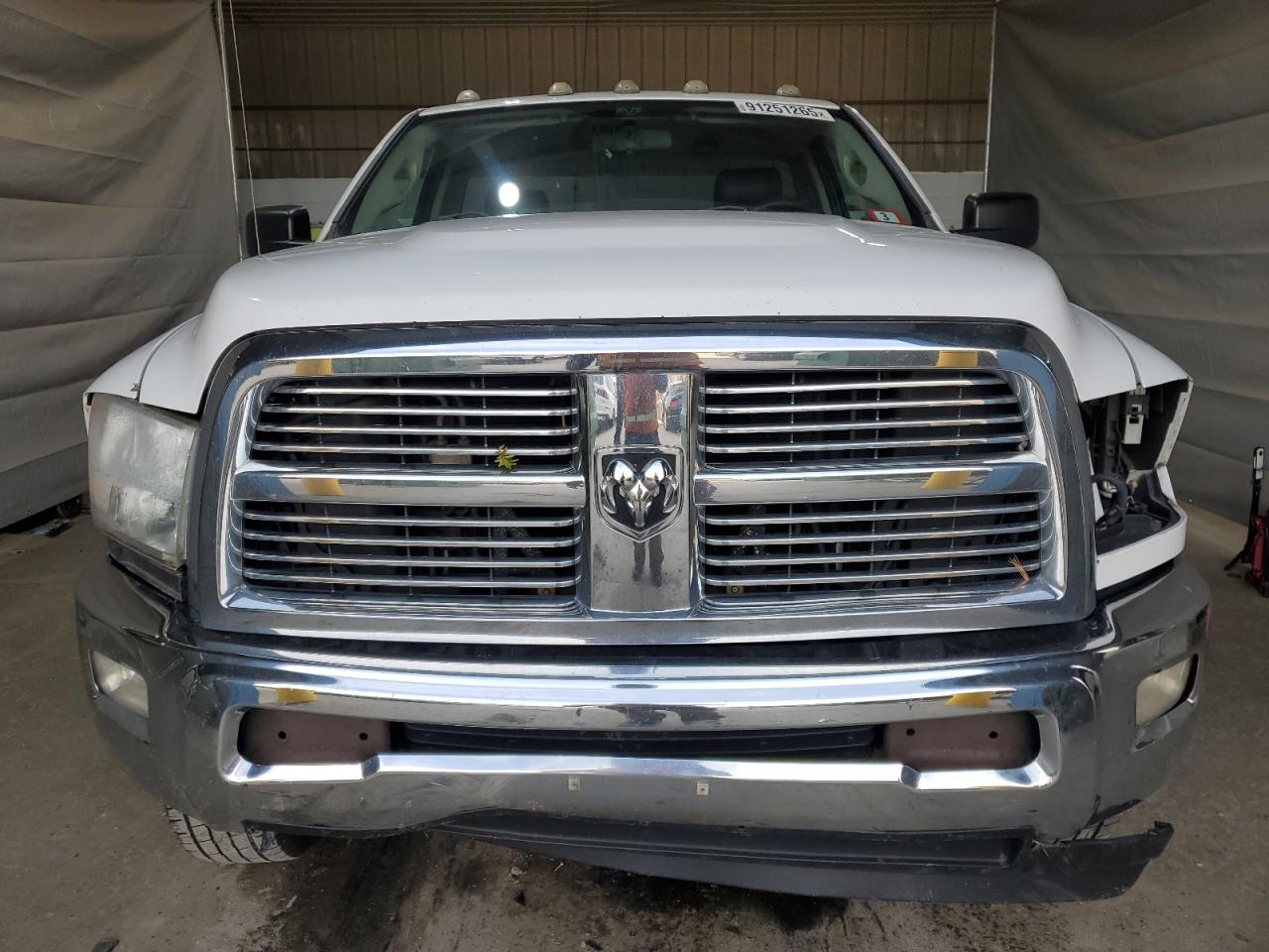 Dodge Ram 2500 St Image 6