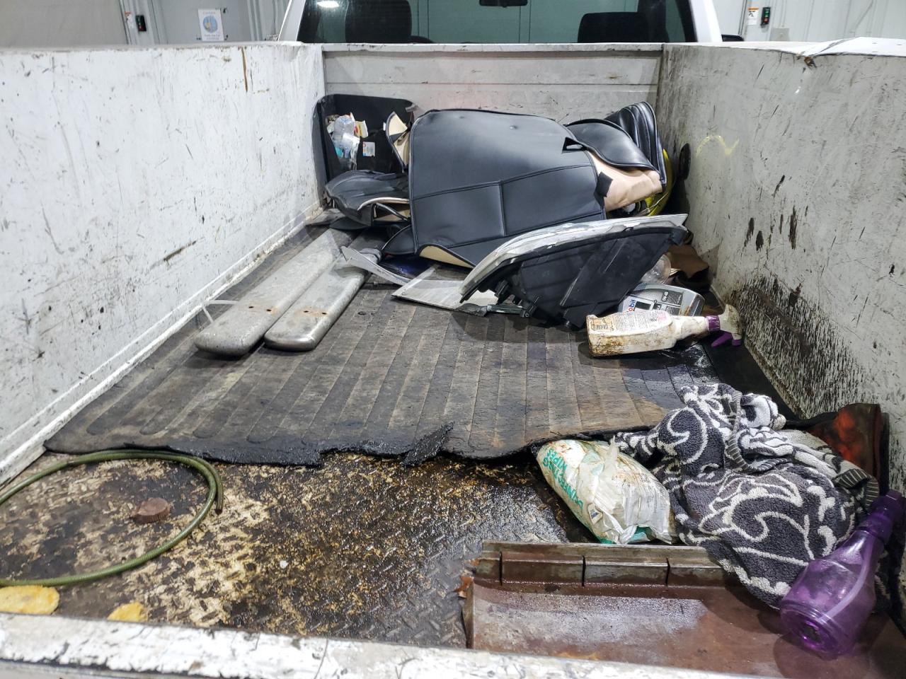 Dodge Ram 2500 St Image 9