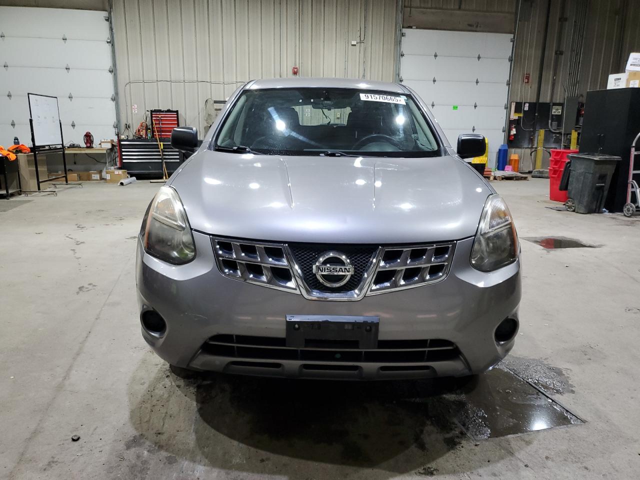 Nissan Rogue S Image 7