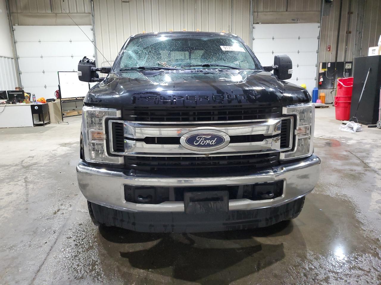 Ford F-250 Super Duty Image 7