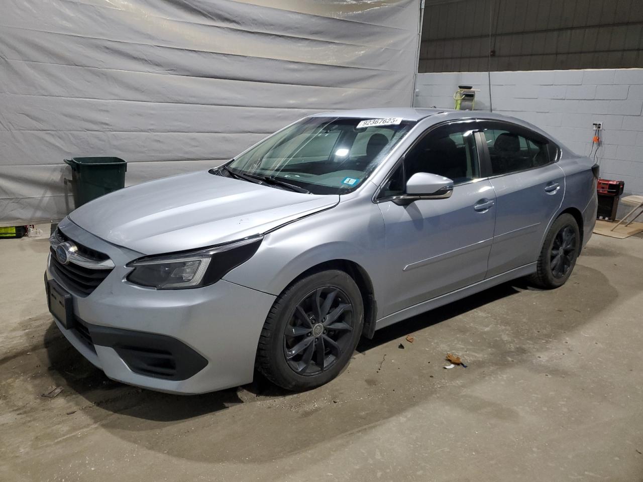 Subaru Legacy Premium Image 1