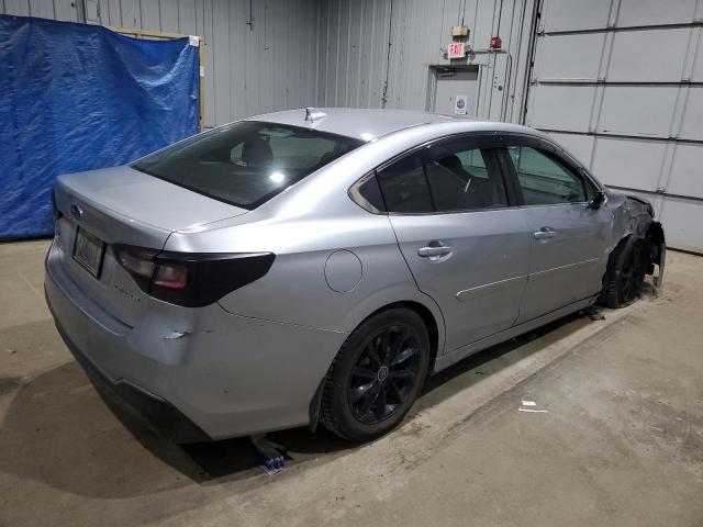 Subaru Legacy Premium Image 6