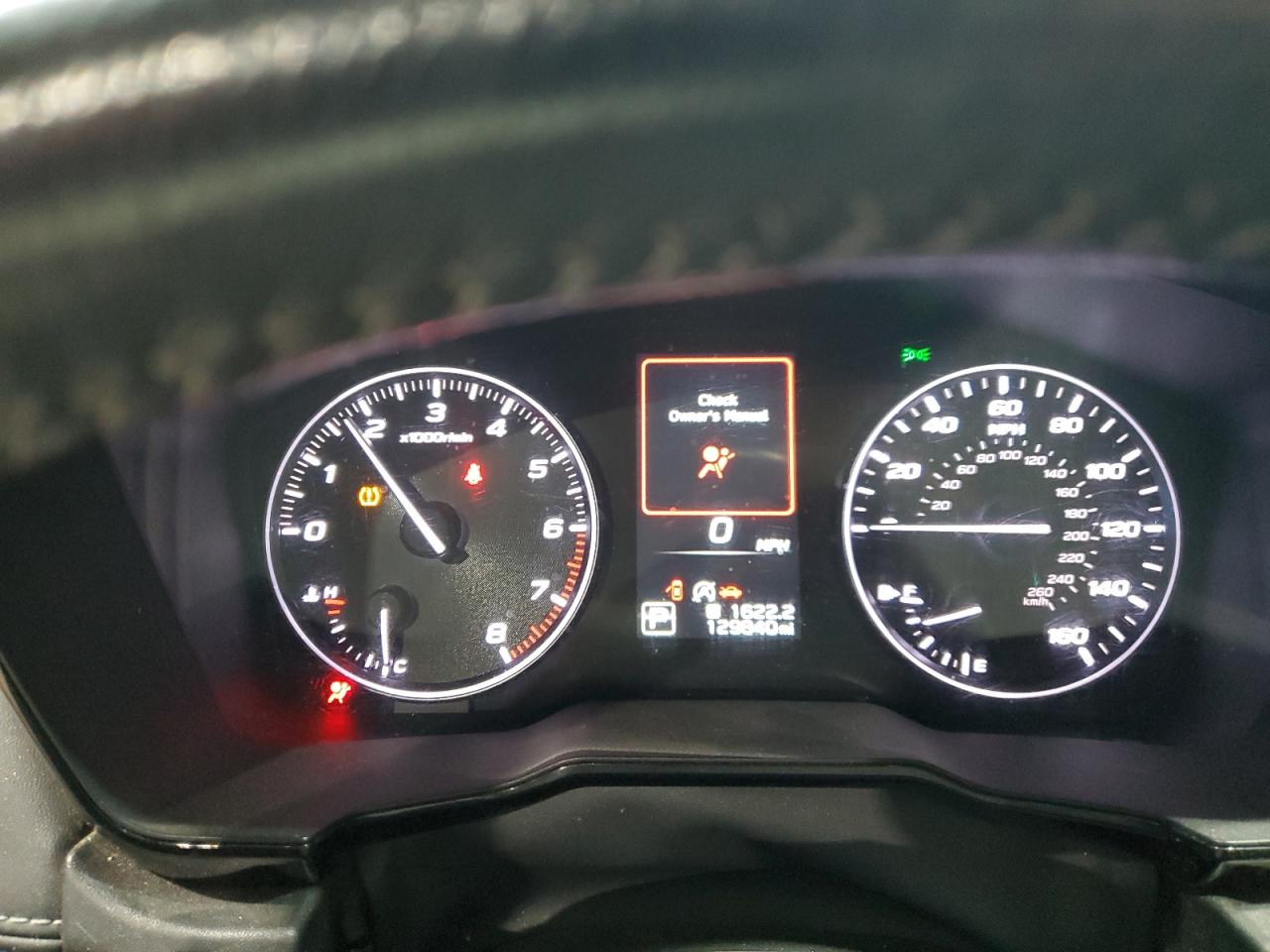 Subaru Legacy Premium Image 12