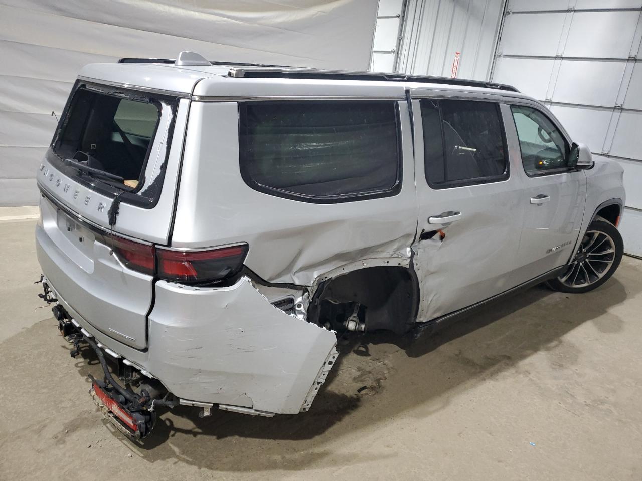 Jeep Wagoneer Series Iii Image 2