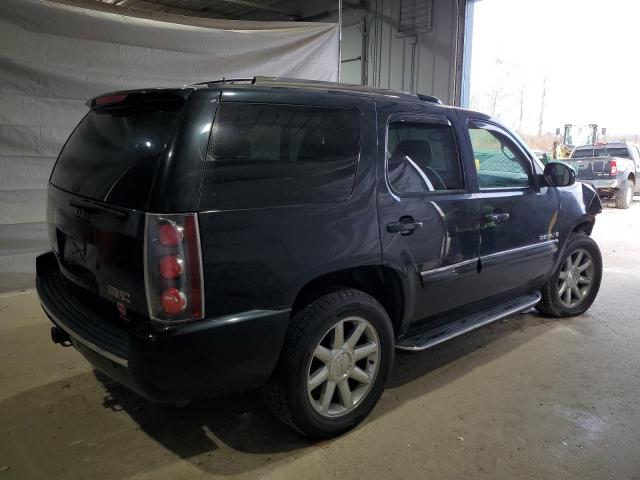 GMC Yukon Denali Image 11